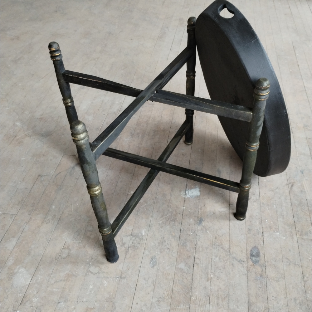 Tray table - Picture 5 of 5